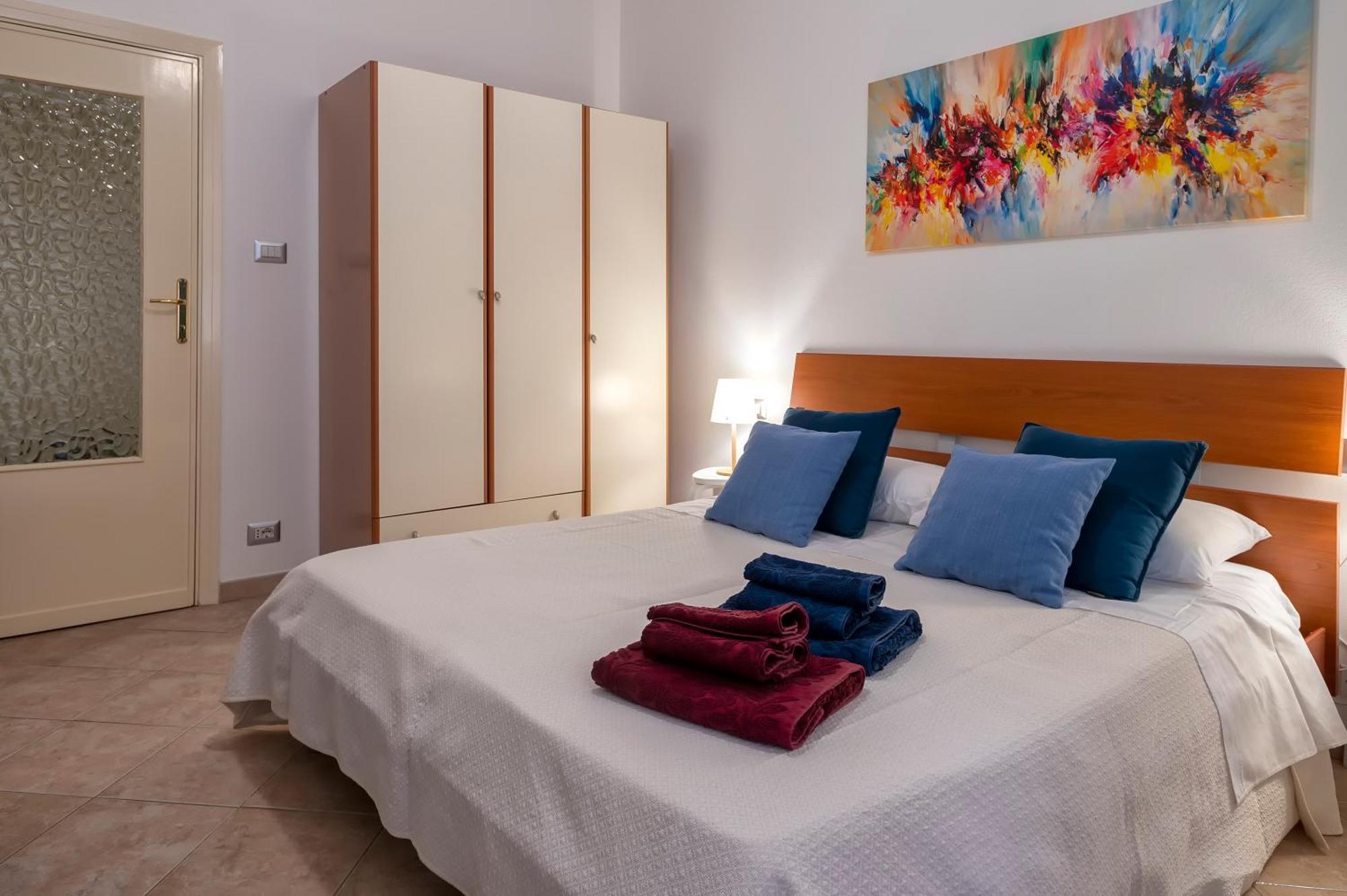 Casa Comoda A Due Passi Dal Lungomare Alghero Bagian luar foto
