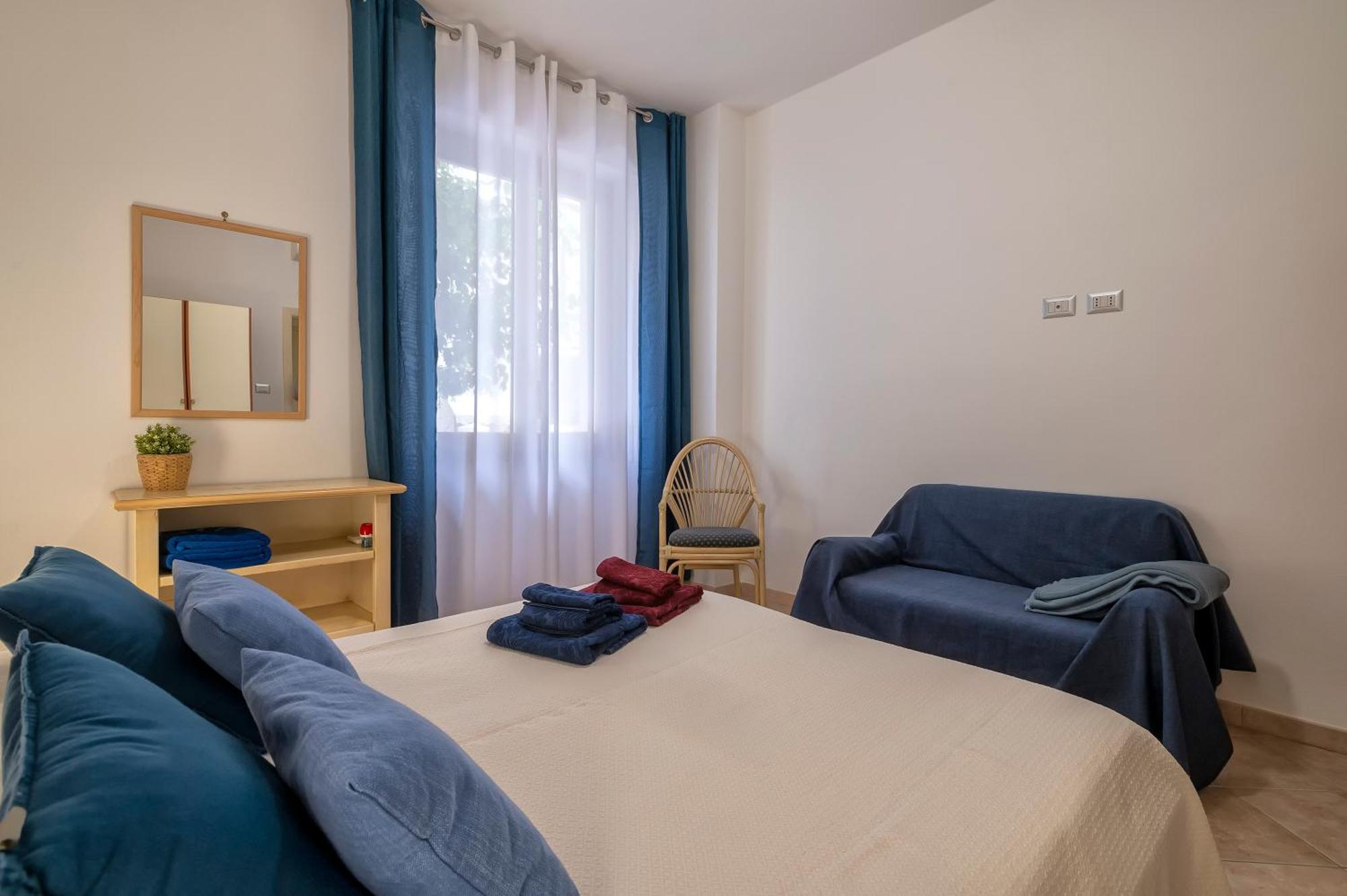 Casa Comoda A Due Passi Dal Lungomare Alghero Bagian luar foto