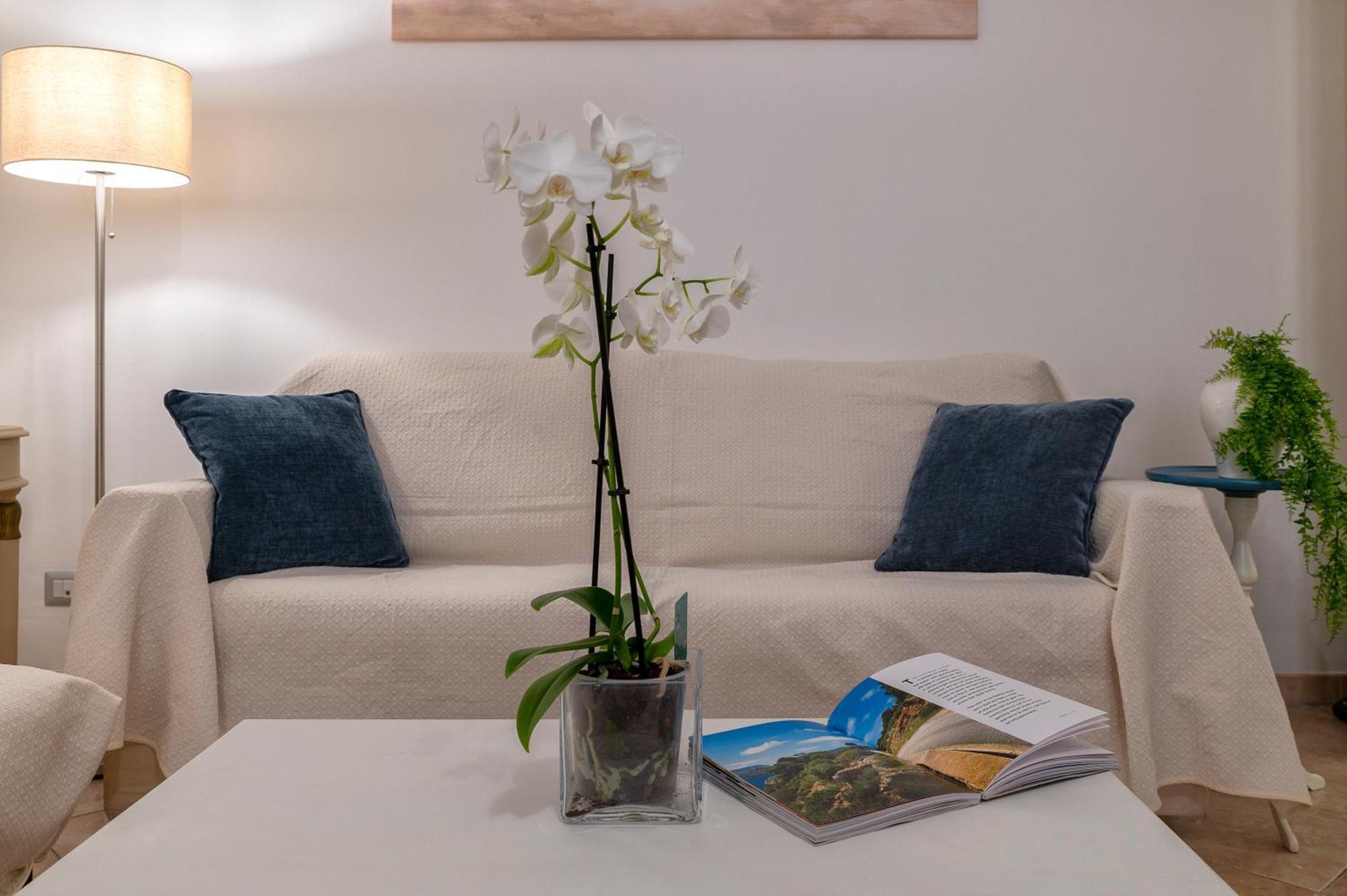 Casa Comoda A Due Passi Dal Lungomare Alghero Bagian luar foto
