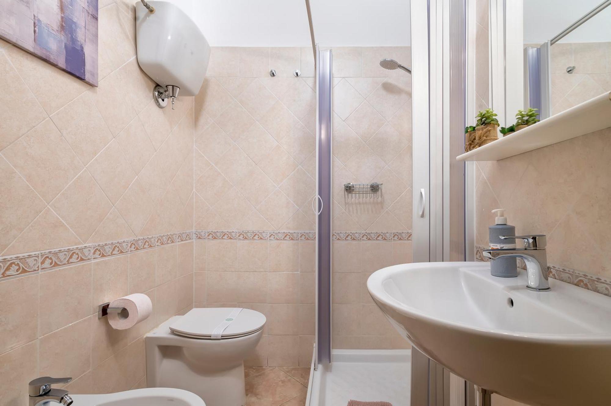 Casa Comoda A Due Passi Dal Lungomare Alghero Bagian luar foto