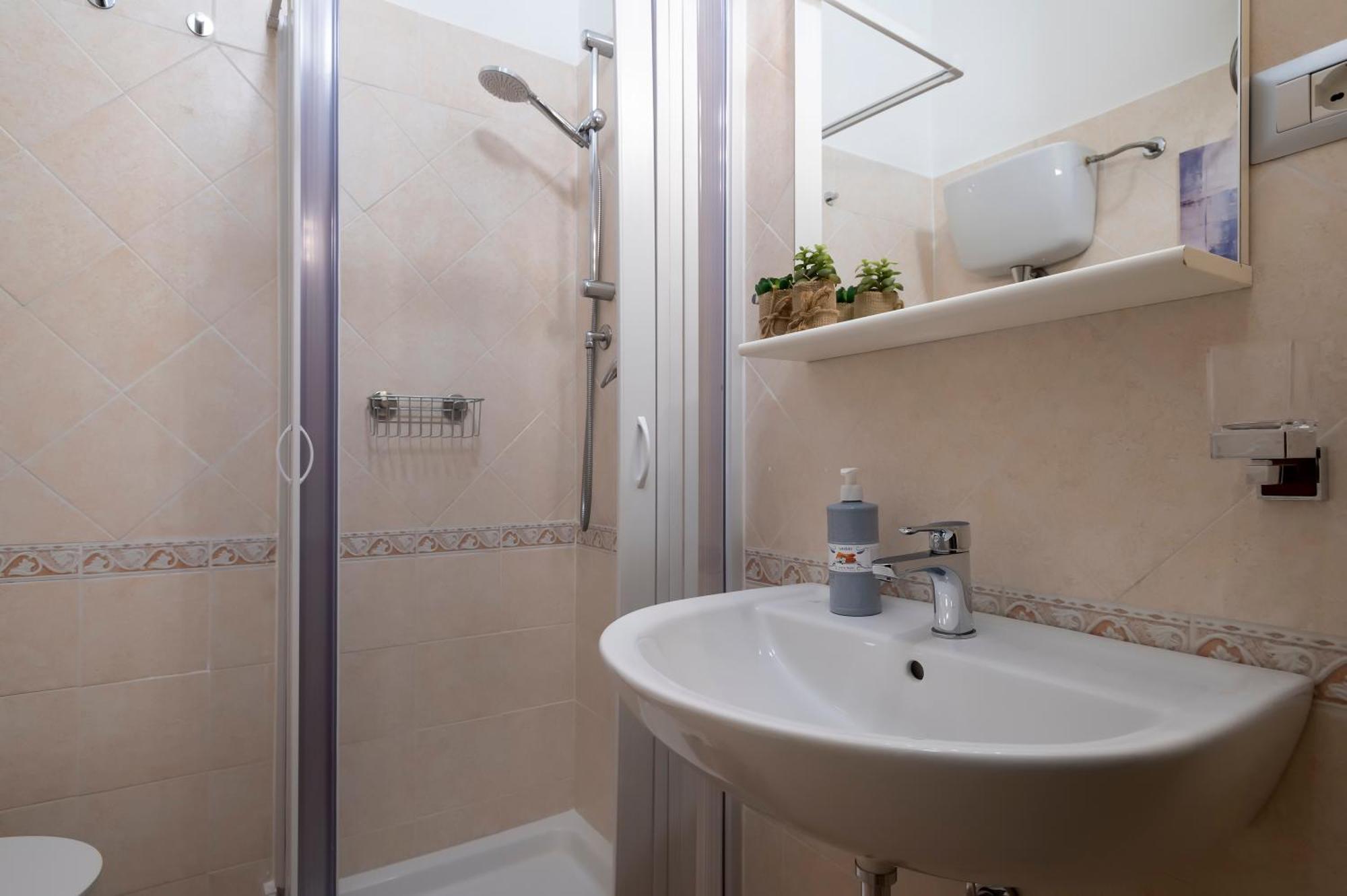 Casa Comoda A Due Passi Dal Lungomare Alghero Bagian luar foto